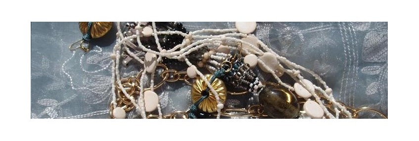 Bijoux perles et pierres